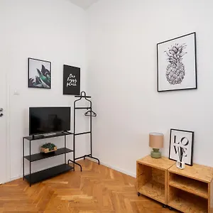  Apartament A.s. świdnicka Street Polska